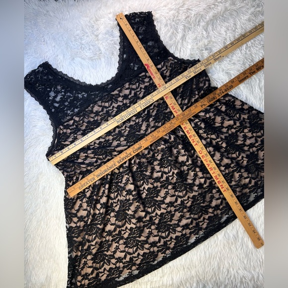 TORRID Plus Size Black Lace Sleeveless Top 4X j16 - Picture 7 of 7